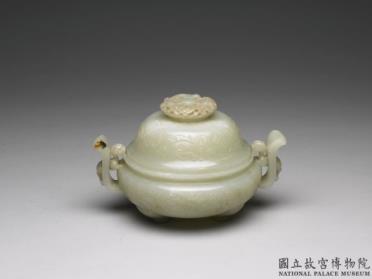 图片[2]-Jade incense burner with stylized flowers, Qing dynasty (1644-1911)-China Archive